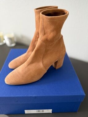 Stuart Weitzman Yuliana Block Heeled Sock Boots  in size 7,5/8